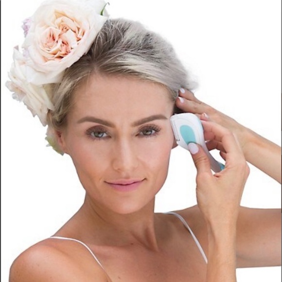 DERMAFLASH Complete Exfoliation Kit - Picture 12 of 14